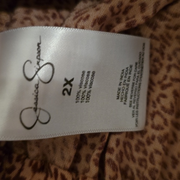 JESSICA SIMPSON BRAND WOMEN'S PLUS SIZE LEOPARD PRINT PANTS SIZE 2X - Picture 14 of 14